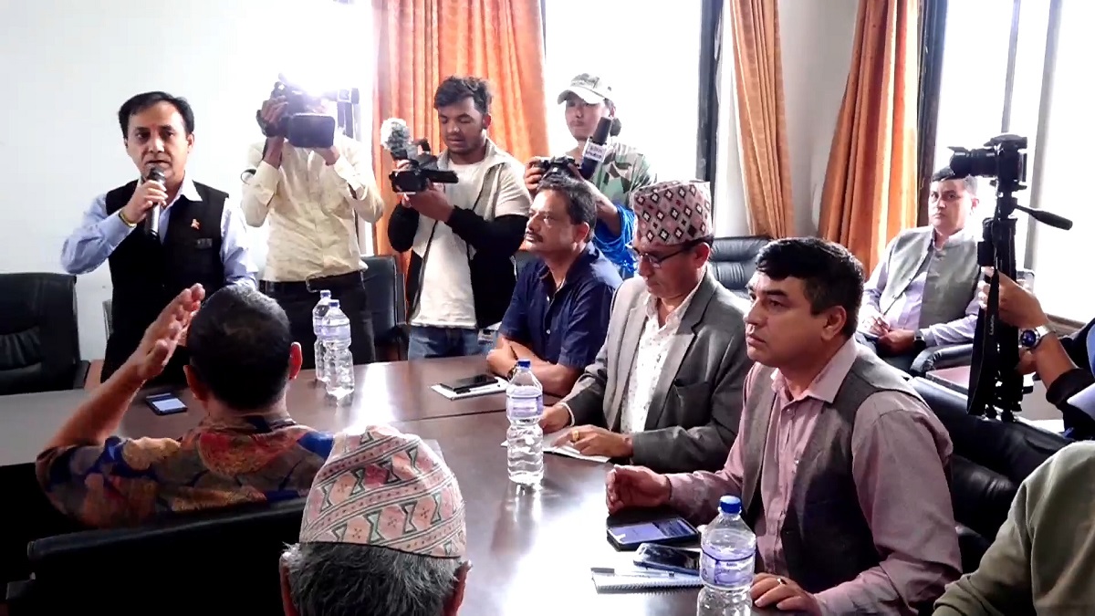 सुरु भयो कांग्रेस जिल्ला सभापतिहरुको भेला